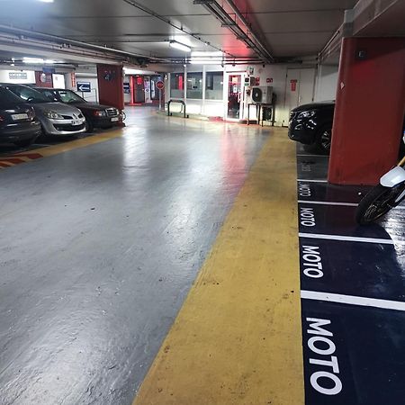 ボルドーDuplex-Terrasse-Parking-Climatisationアパートメント エクステリア 写真